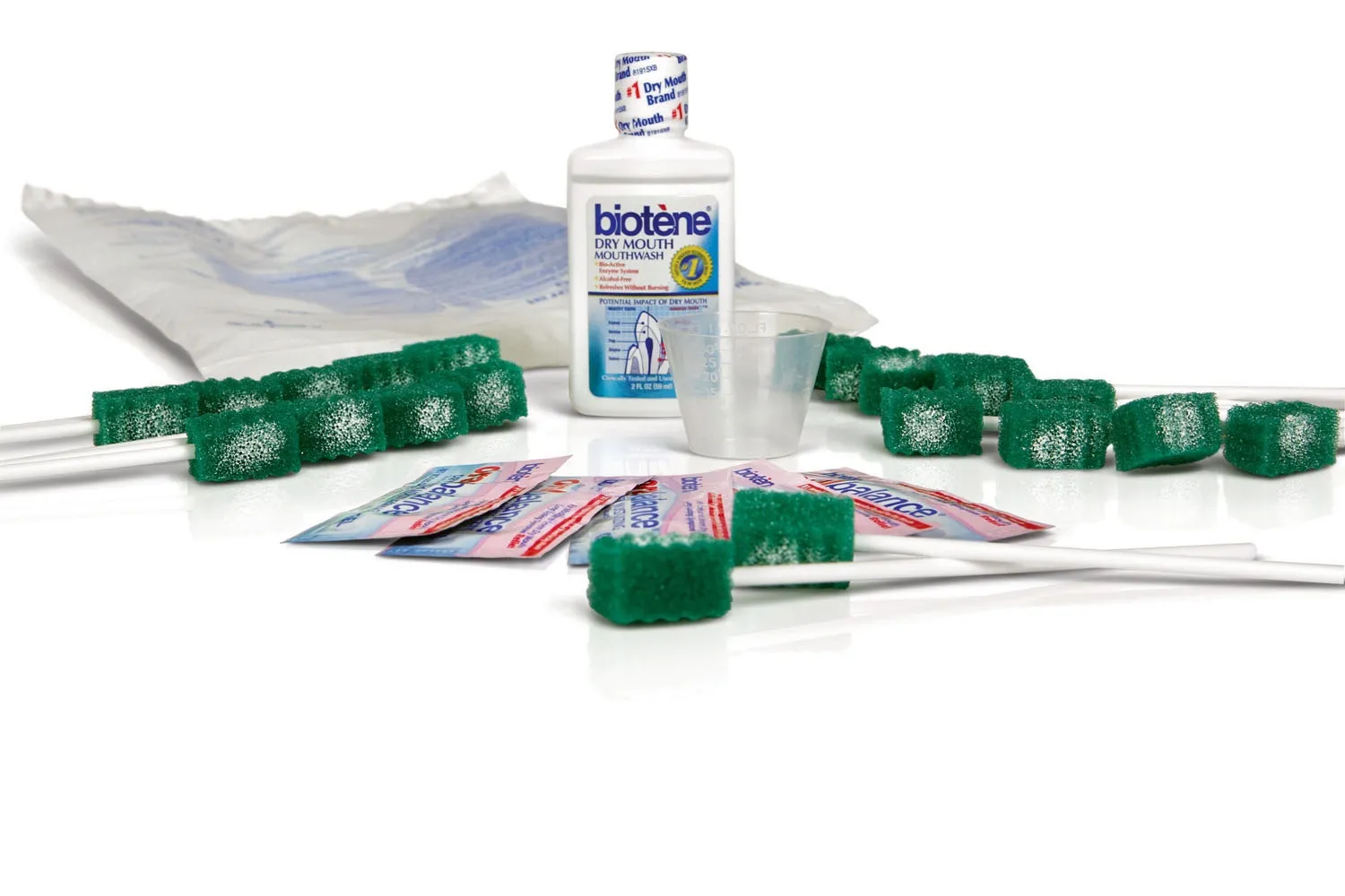 Medline - MDS096000H - Extended Oral Care Kit with Biotene
